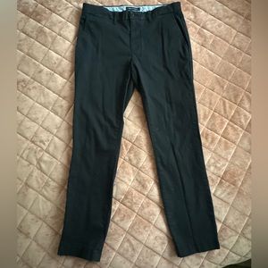 Tommy Hilfiger Slim Fit Chino Pant